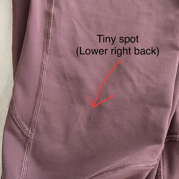 LULULEMON All The Right Places Crop II Figue Mauve Size 8 - Picture 15 of 16